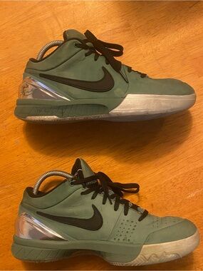 Nike Kobe 4 Protro Green “Girl Dad”
